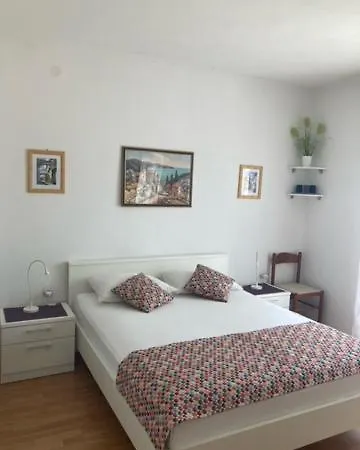 Vinko Palaversic Apartmán