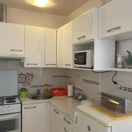 Vinko Palaversic Jelsa (Hvar)